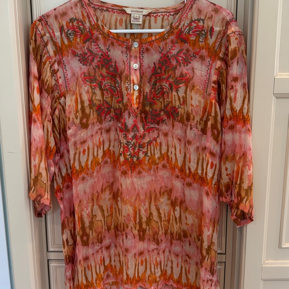 👚 Pretty Sundance Women's Top 100% Silk